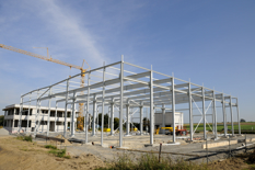 Non combustible (steel) construction project
